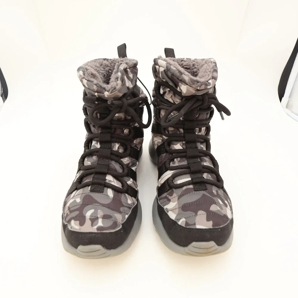 Nike Roshe One Hi Flash GS Camo Winter Boots Black Grey 807425-001 Womens 7.5